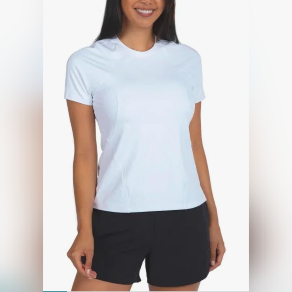 NWOT Spyder Women's Active Short Sleeve Tee